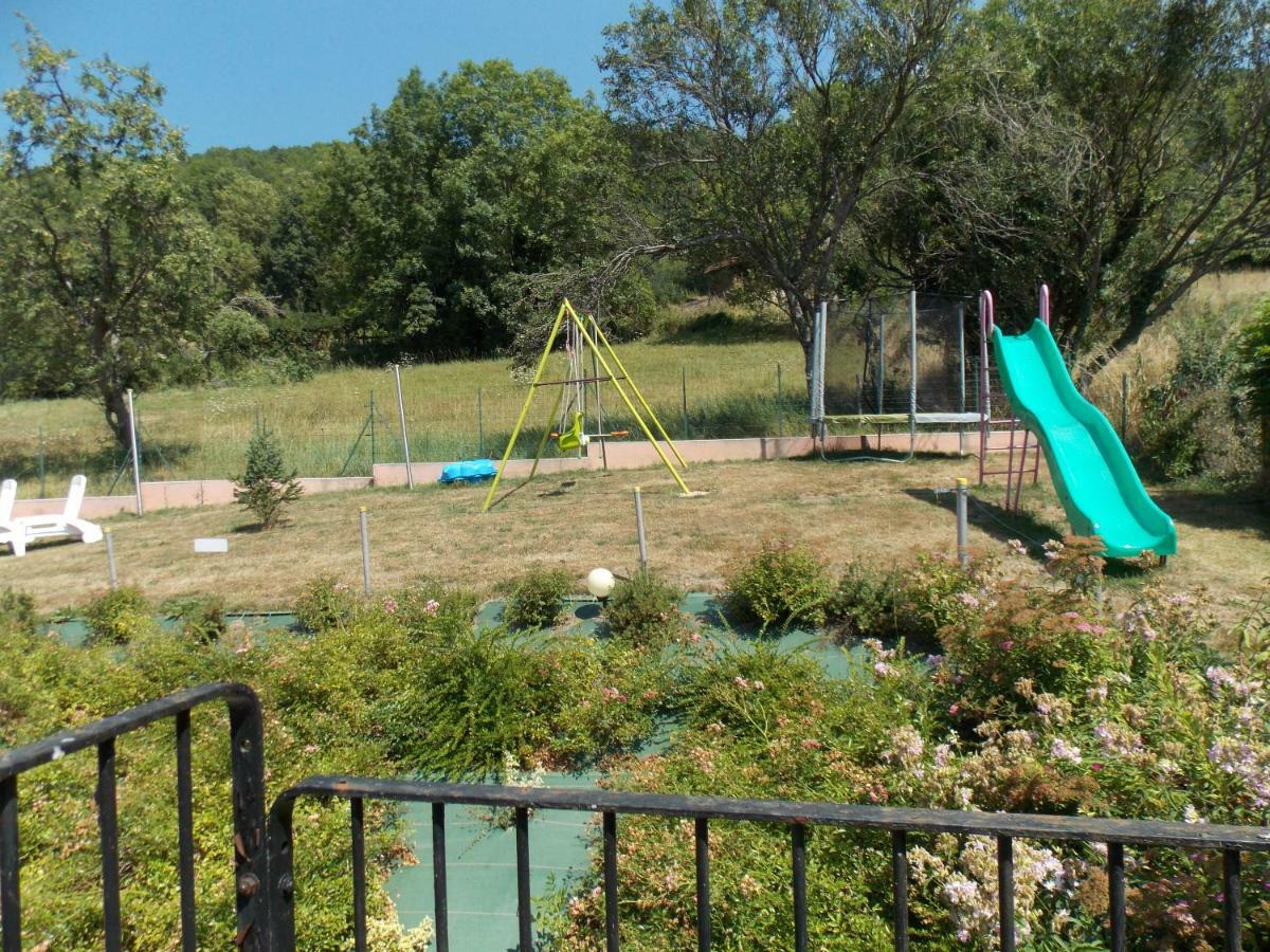 Gite Des Roches La Roche-Vanneau Extérieur photo